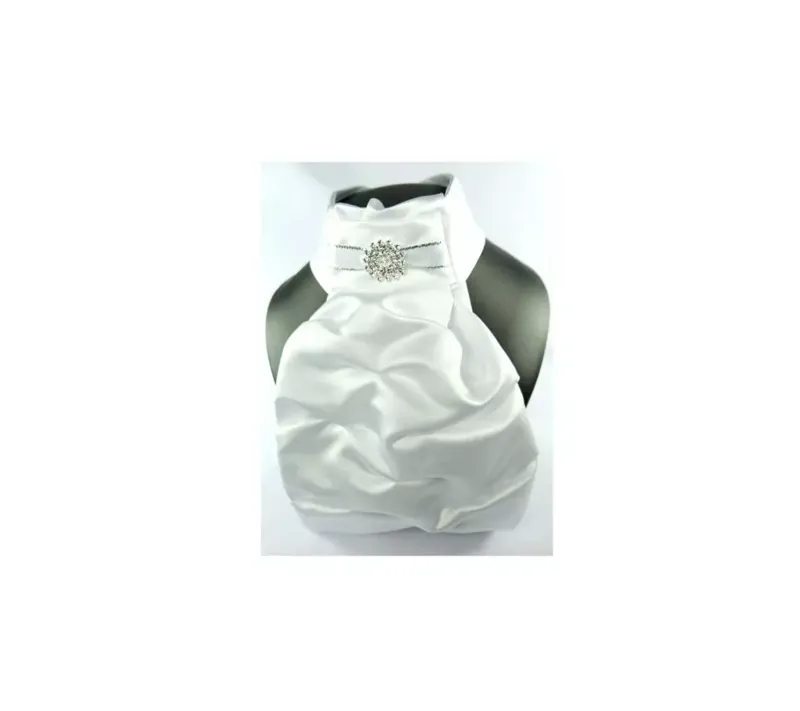 ShowQuest Regency V Stock in White