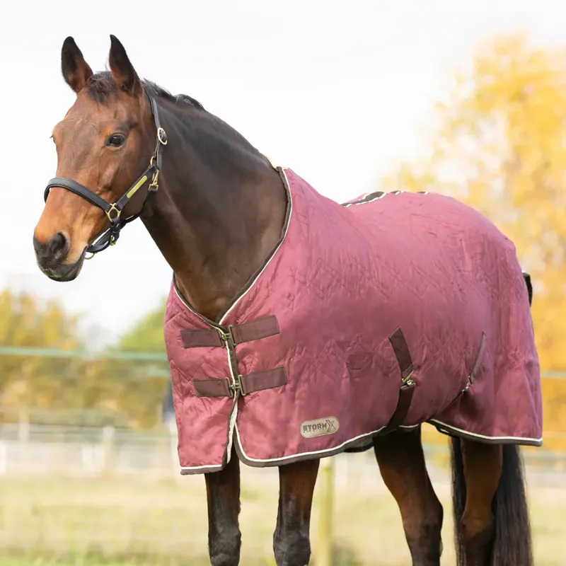 StormX Luxury Comfort Quilted Show Rug in Burgundy