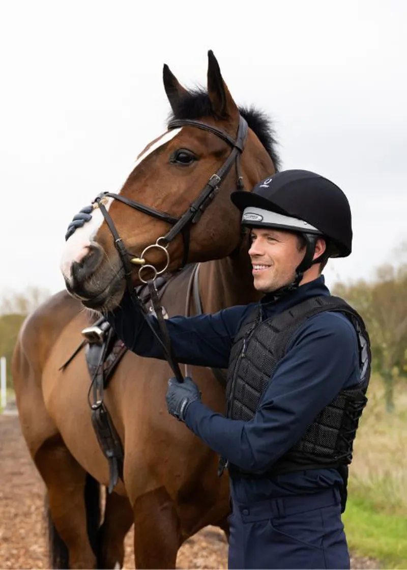 Champion Titanium Ti22 Body Protector in Black-5