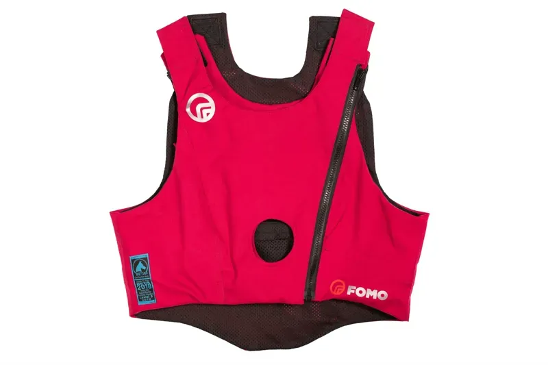 FOMO FAZE Body protector Berry Pink